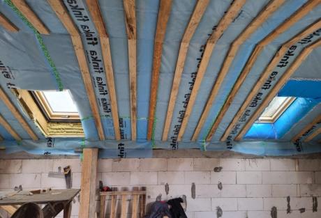 Мансардные окна ROOFLITE под ключ