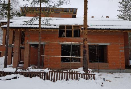 Установка карнизных окон в КП Дубрава, нестандартная комбинация 