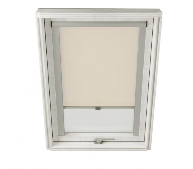 Затемняющая шторка 78*98, цвет бежевый в Ишиме